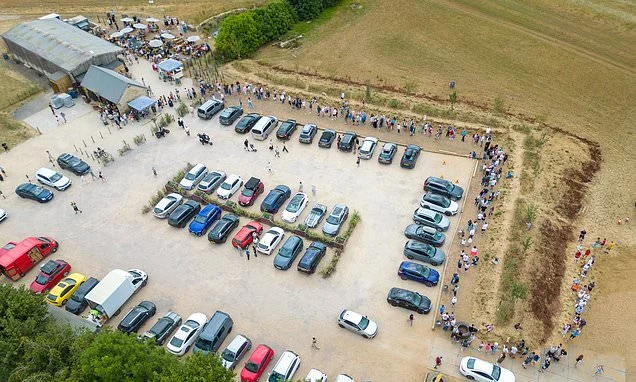 Jeremy Clarkson fans queue out the door as hordes of daytrippers descend on Diddly Squat Farm shop during school holidays