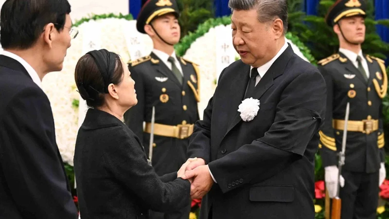 Chinese President Xi Jinping leads party elite in final farewell for ex-premier Zhu Rongji