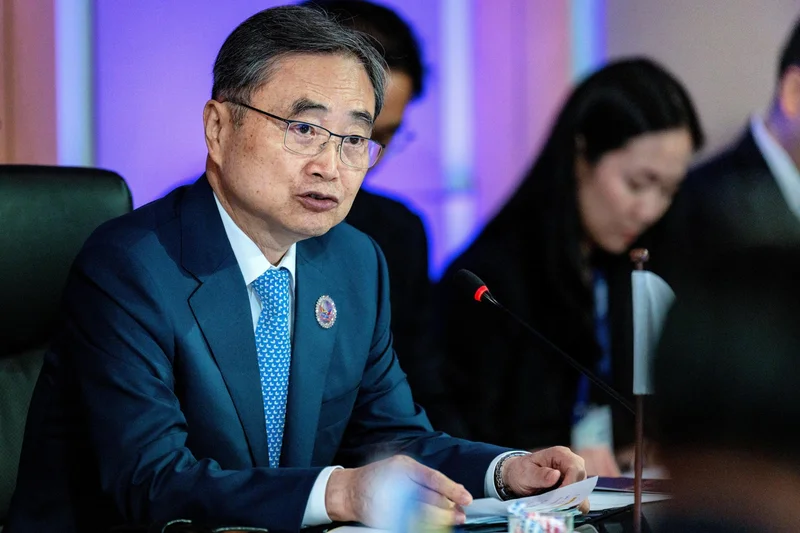FM Cho highlights new US ambassador's role in resolving bilateral issues