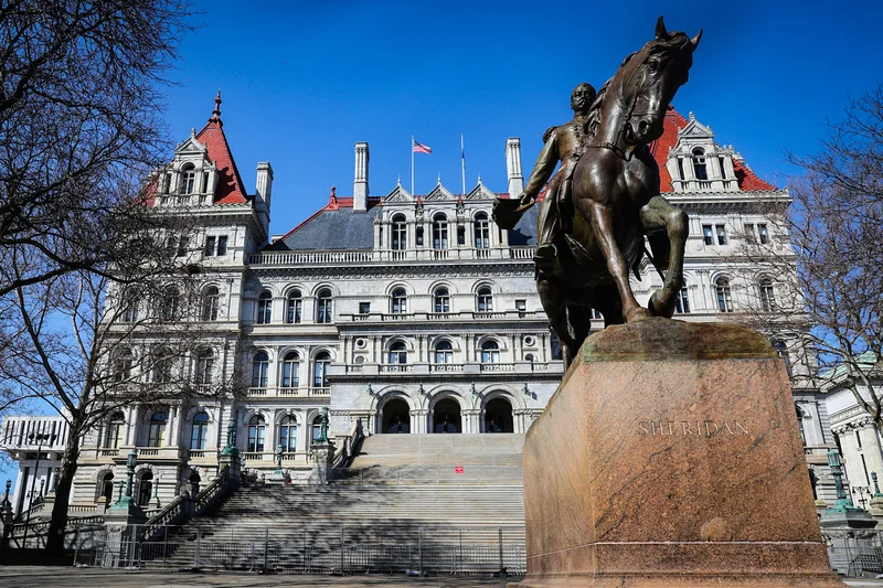 FBI thwarts an alleged ISIS-inspired plot to bomb New York Capitol building