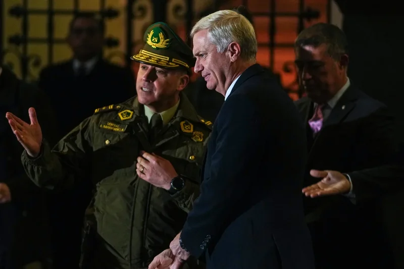 Chile moves hundreds of inmates to a new prison as President Kast ramps up security push