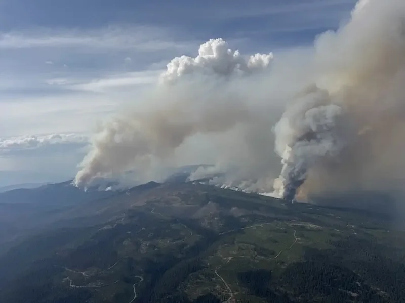More B.C. evacuees returning home Saturday, but told to prepare for changes