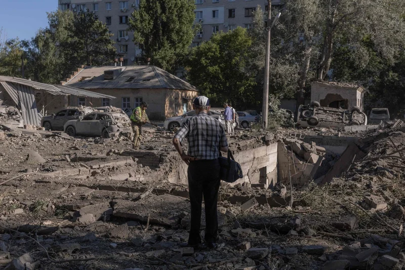Zelenskyy urges global response as Russian strikes kill 13 in Kyiv