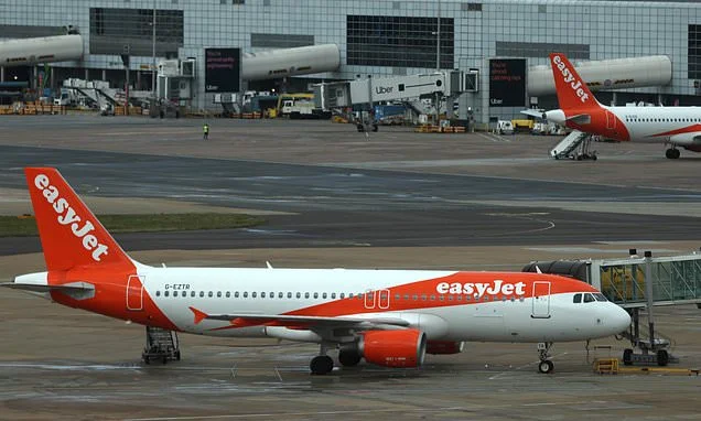 Second runway at Gatwick Airport cleared for take-off as last-ditch legal challenge rejected by appeal judges, paving way for 14,000 jobs to be created and a £1billion economic boost