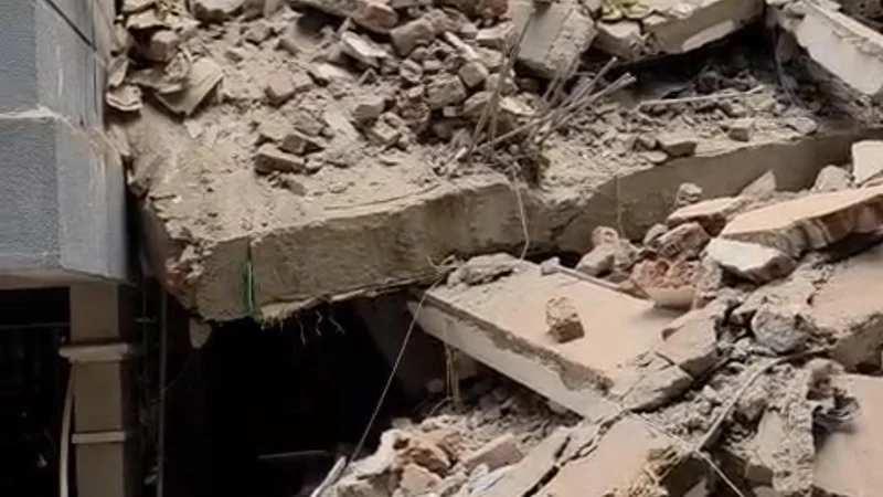 Under-construction seven-storey building collapses in Kondapur, neighbour injured