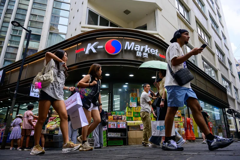 K-food becomes Korea's newest travel souvenir for visitors
