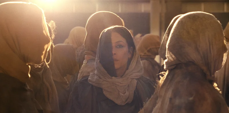 Noomi Rapace’s Sci-Fi Thriller 'Hot Spot' Is Like 'Dune's Deranged Cousin