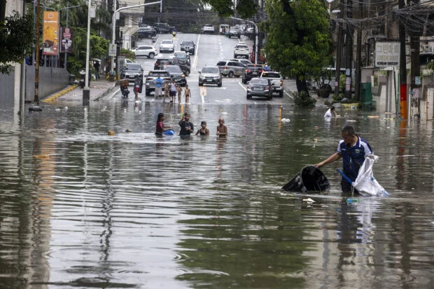 Habagat dumps 201.7 mm of rain in 5 hours, close to Ondoy