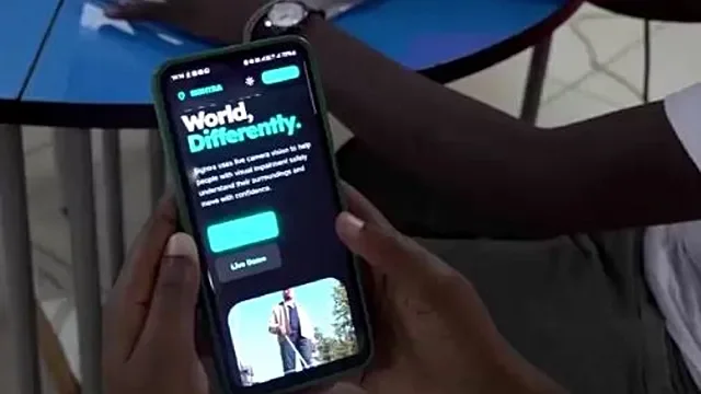 Phone app helps Kenya's visually impaired get around