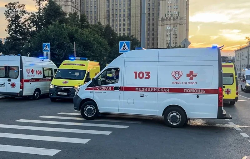 IN BRIEF: Three dead, 15 injured: what we know about explosion at cafe in center of Moscow