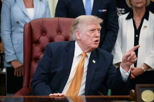 US gov't to expand vetting of social media for visa applicants