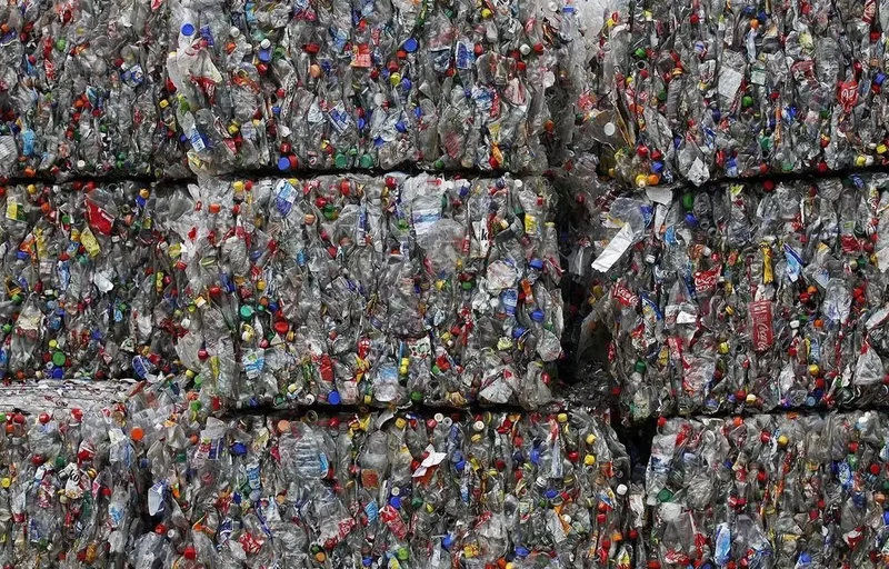 A failed plastic levy: The need for a total an on single-use plastic bags