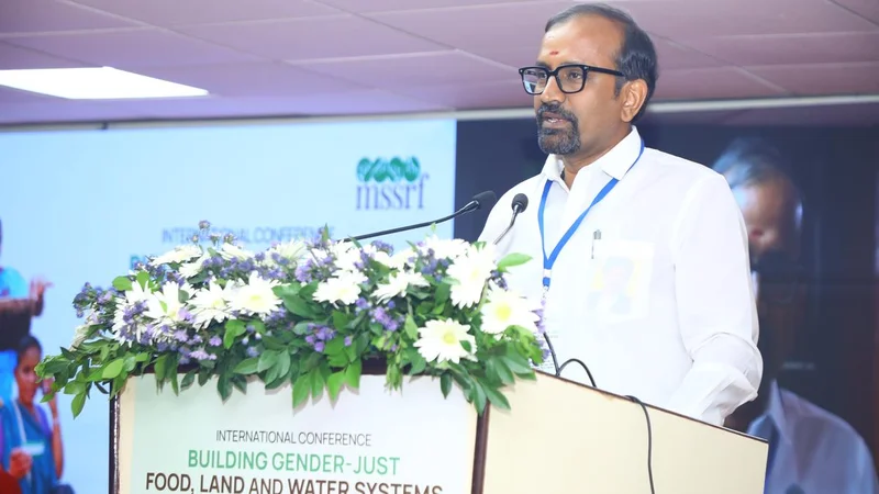 T.N. to focus on strengthening women’s land rights, says Food and Civil Supplies Minister