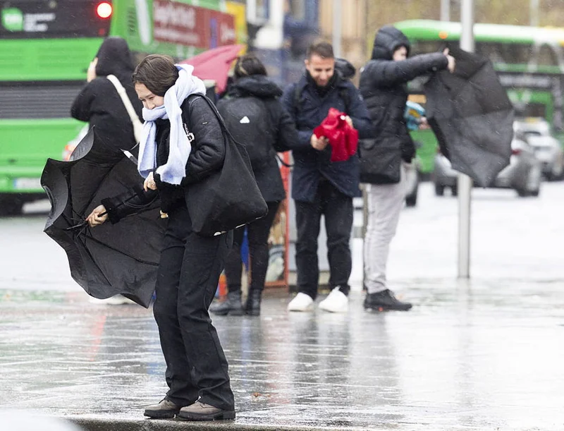 Yellow rain warning issued for three counties