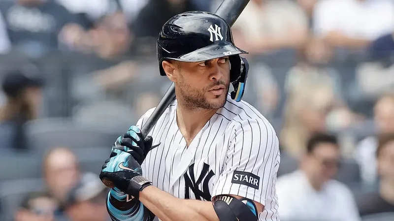 Yankees star Giancarlo Stanton sustains new calf injury, makes possible return this season 'challenging'