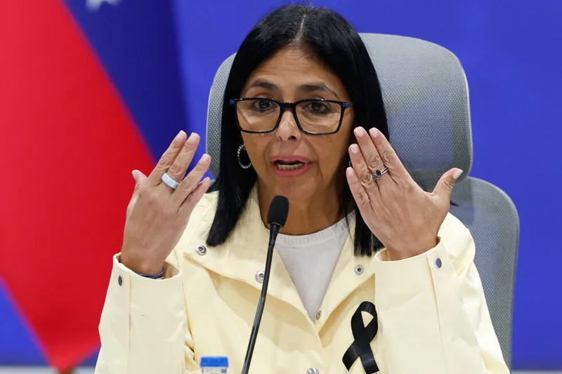 Venezuelans watch a new round of talks between the government and opposition with cautious optimism