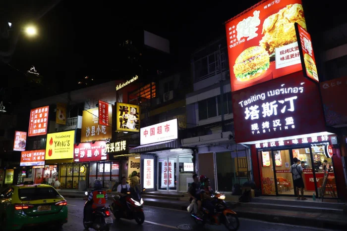 Migrant workers fill restaurant gap