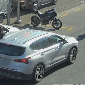 Tauranga driver fights $100 parking fine after 3-second passenger drop-off