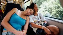 Sunshine to meal times: How to beat jet lag