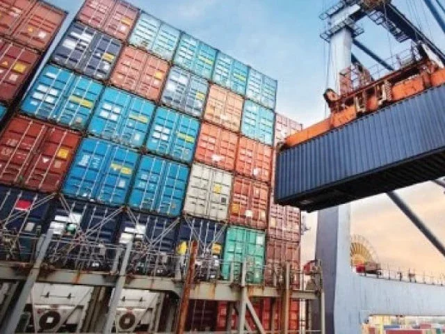 Incentives: exporters must deliver