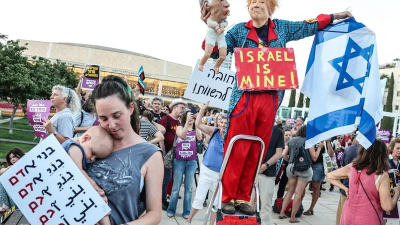 Israel suffers record emigration wave, with almost 270,000 leaving since 2023