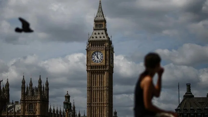 Israelis are second least wanted migrants in UK after Russians, poll finds