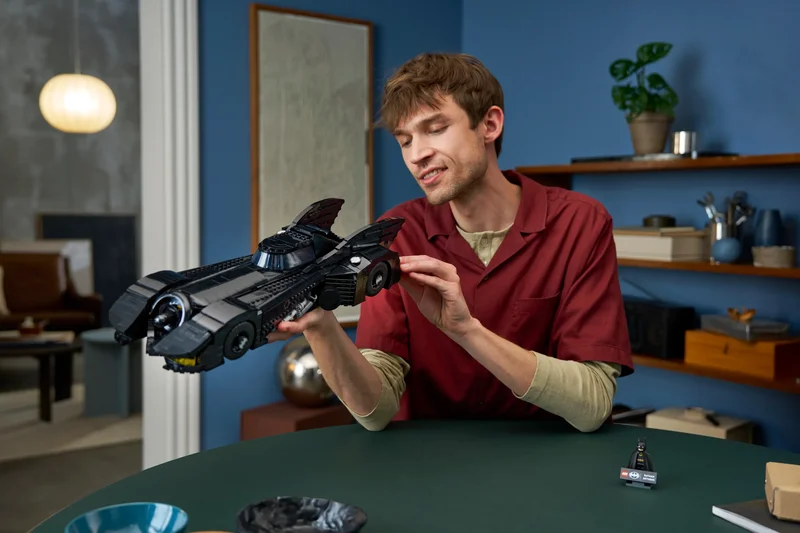 Lego Announces New ‘Batman Returns’ Batmobile Set