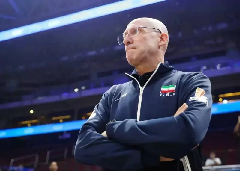 Iran volleyball coach Piazza arrives in Tehran