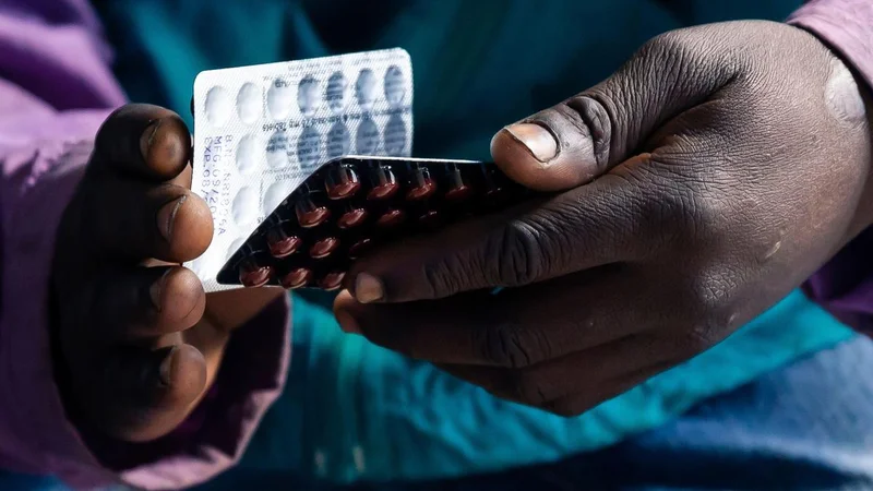 Many TB prescriptions outside national programme do not follow treatment guidelines, study finds