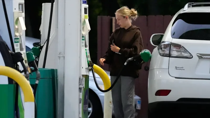 US inflation slows slightly in July despite elevated fuel prices