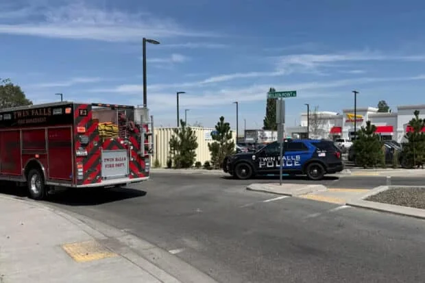 Idaho restaurant shooting leaves 3 dead, 7 hurt, city spokesman says
