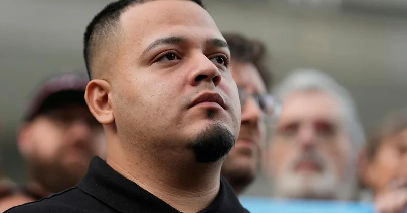 DOJ asks court to reinstate criminal charges against Abrego Garcia
