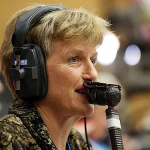 I would lose my path netball commentating. Doctors found a tennis ball sized tumour on my brain - Jenny Woods