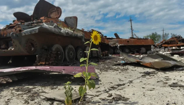 Russia's war casualty toll in Ukraine up by 1,330 over past day