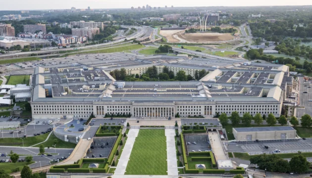 Pentagon to end leadership of Ukraine aid group as US shifts responsibility to Europe – Politico