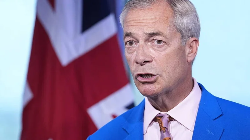 Farage wins in Clacton as police contest 'credible threat' claim at count