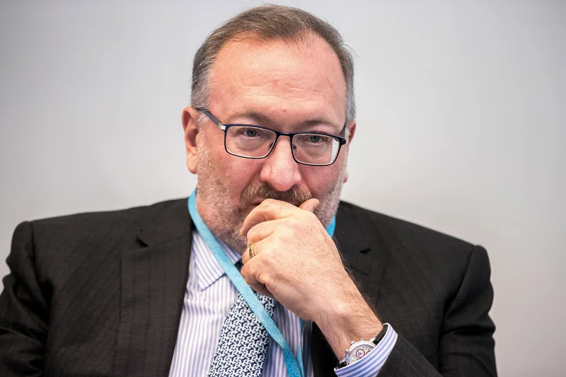 Seth Klarman’s hedge fund Baupost buys Into Ackman’s Pershing Square, adds to tech bets