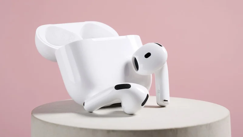 I scanned Best Buy's massive back-to-school sale — these are the 12 deals I'd buy on laptops, tablets, AirPods, TVs, and more