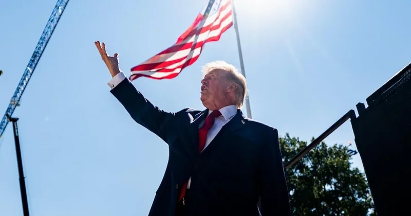Trump threatens Iran with "Economic Warfare and Isolation"