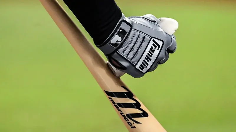 Mmm, lumber: Budweiser drops bat-flavored beer for MLB Field of Dreams game in Iowa