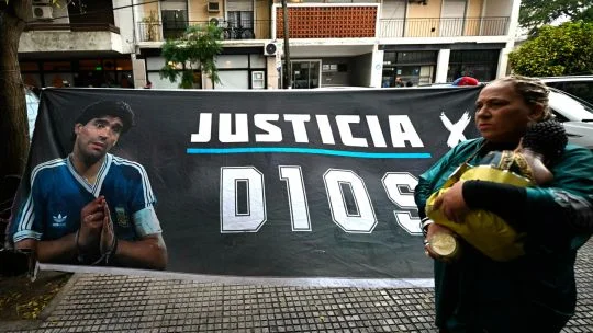 Maradona death trial on hold amid suspected father-son kidney test mix-up