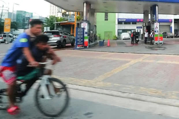 P1.50/liter oil price rollback seen