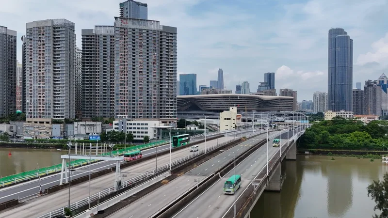 What can Hong Kong travellers expect from the revamped Huanggang border crossing?