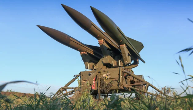 Air defense neutralizes 39 cruise missiles, two Banderols, 145 drones used by Russia to attack Ukraine overnight