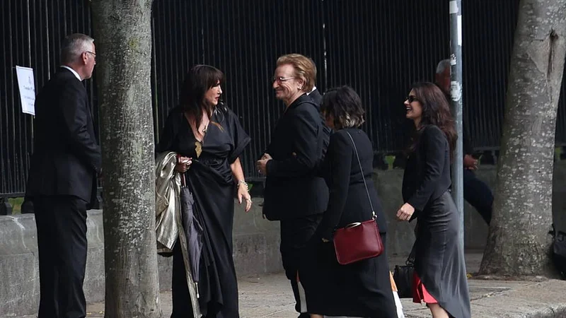 Watch: Music stars and fans gather for funeral of Glen Hansard