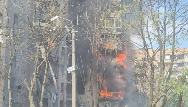 Russians drop two aerial bombs on Kramatorsk, injuring 15 civilians