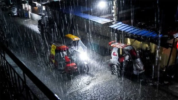 Flooding hits Iloilo City; in-person classes suspended