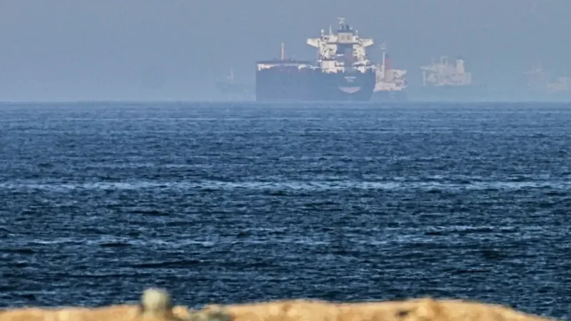 Deal on Hormuz shipping route reached with Oman, says Iran