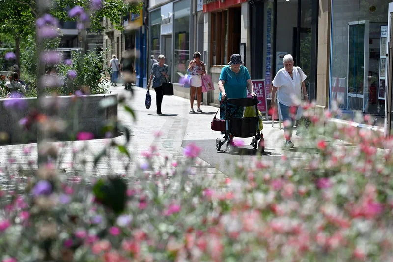 Retailers yet to feel ‘Burnham bounce’ as heatwave keeps shoppers away
