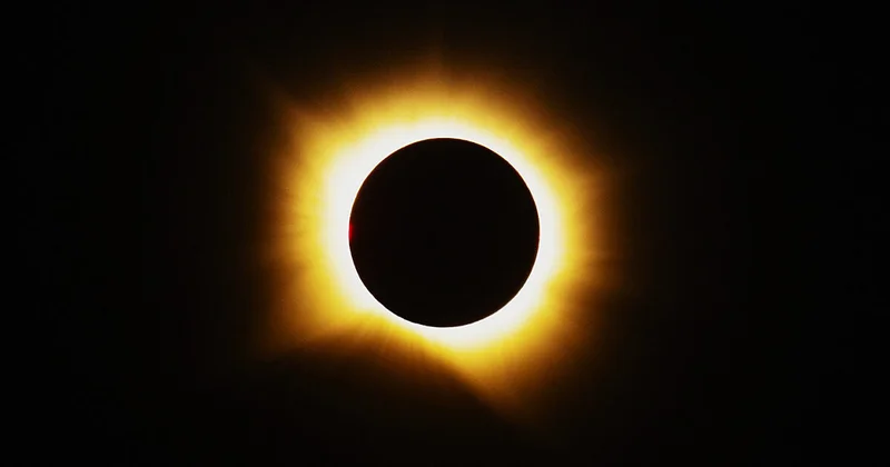 Total solar eclipse edition